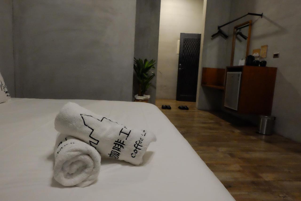 Coffeeloft Bed & Breakfast Taitung Ngoại thất bức ảnh
